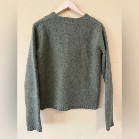 Eddie Bauer Green Lamb’s Wool & Angora Green Sweater - Picture 4 of 6